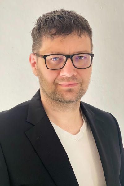 Wojciech Wydmuch Sales Director